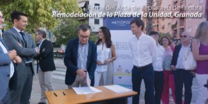 Acto de firma Remodelación de la Plaza de la Unidad